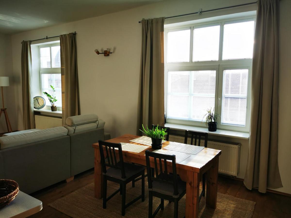 Falcon Apartment Trnava Buitenkant foto